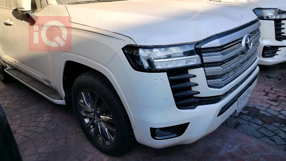 تويوتا لاندكروزر